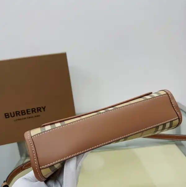 Cheap BURBERRY Mini Pocket Bag-23*6*26.5CM 0128