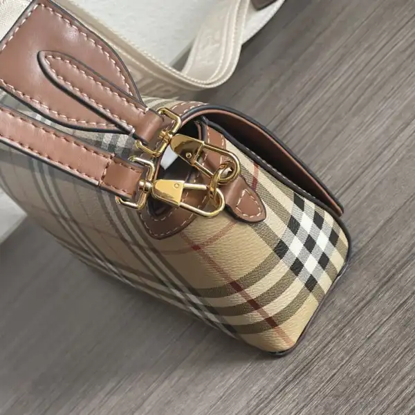 Cheap BURBERRY Top Handle Note Bag-24*8*14cm 0128