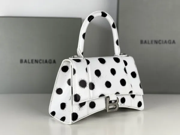 Cheap BALENCIAGA HOURGLASS 0113