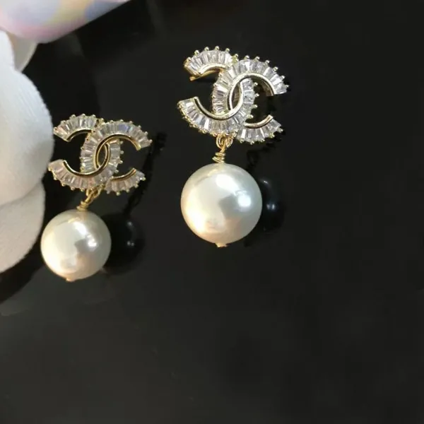 Rep CL EARRINGS 0119