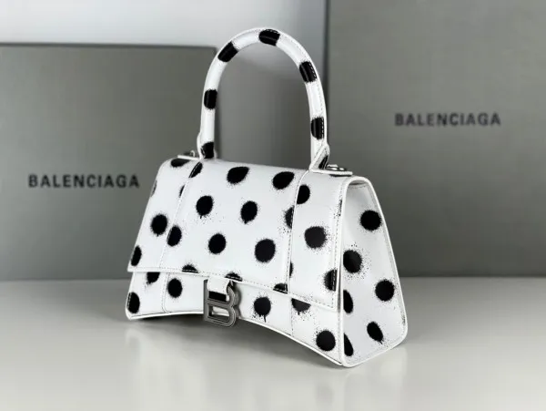 Cheap BALENCIAGA HOURGLASS 0113