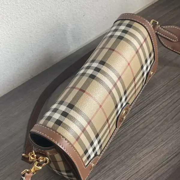 Cheap BURBERRY Top Handle Note Bag-24*8*14cm 0128