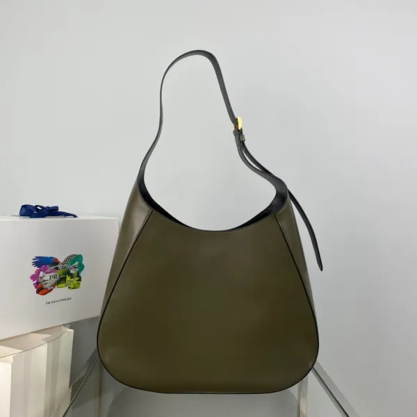 Rep PRADA Large leather shoulder bag with topstitching 0114