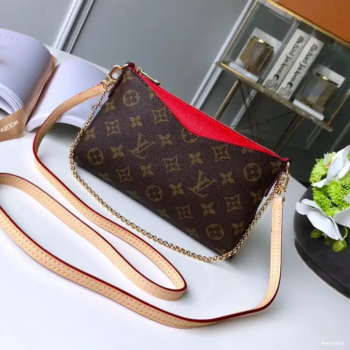 Rep CLUTCH Louis PALLAS Vuitton 0219