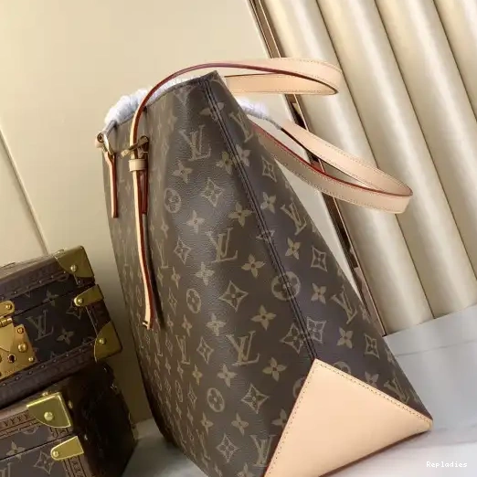 Cheap LOUIS VUITTON Mezzo 0210