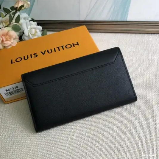 Rep VUITTON LOCKME LOUIS WALLET 0223