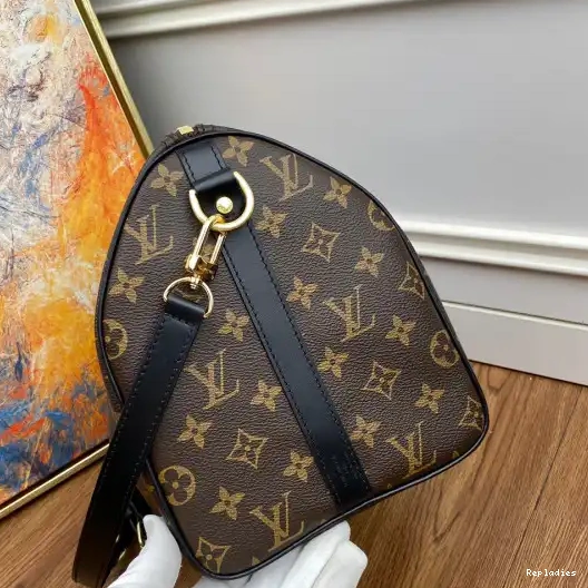 Cheap 30 LOUIS VUITTON SPEEDY BANDOULIERE 0213