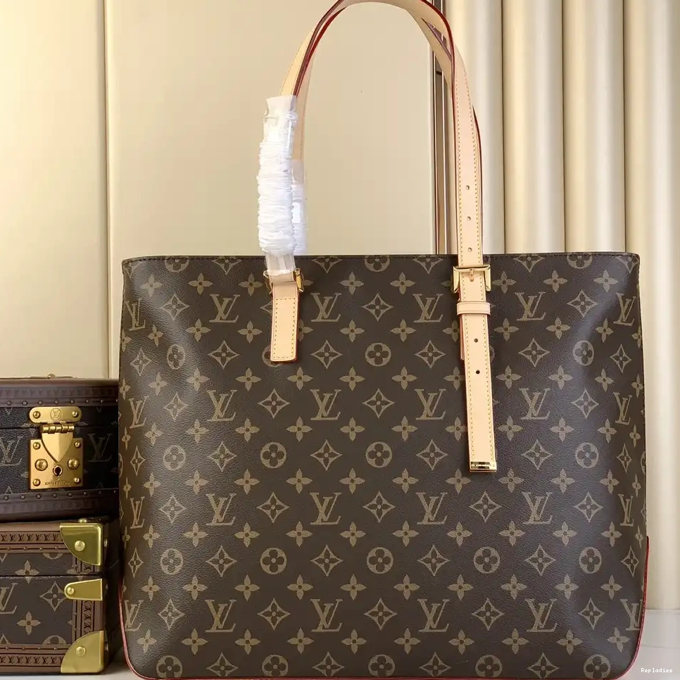 Cheap LOUIS VUITTON Mezzo 0210