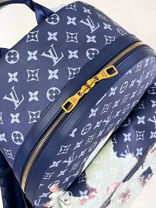 Rep LOUIS PM VUITTON DISCOVERY BACKPACK 0208