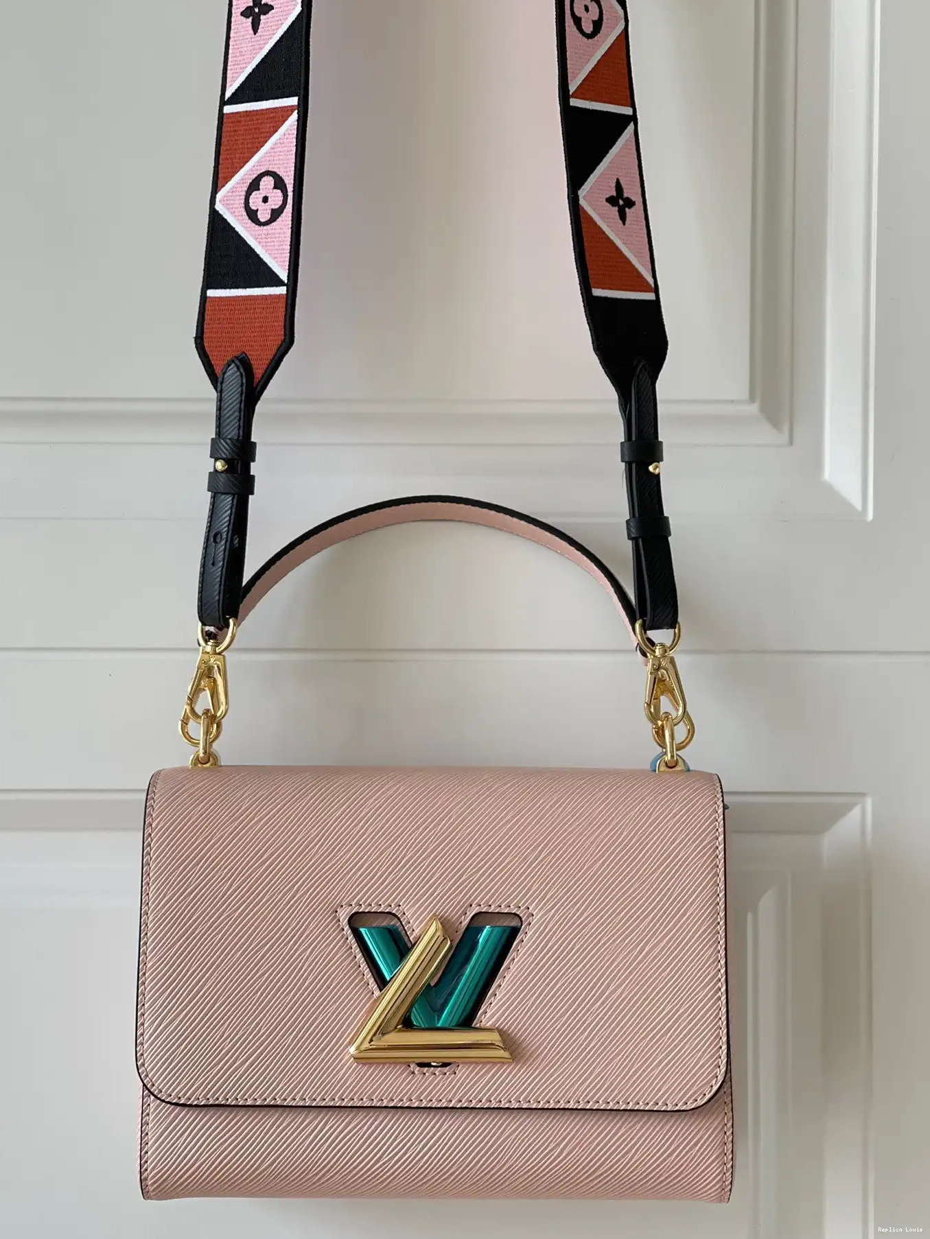 Cheap VUITTON TWIST LOUIS MM 0210