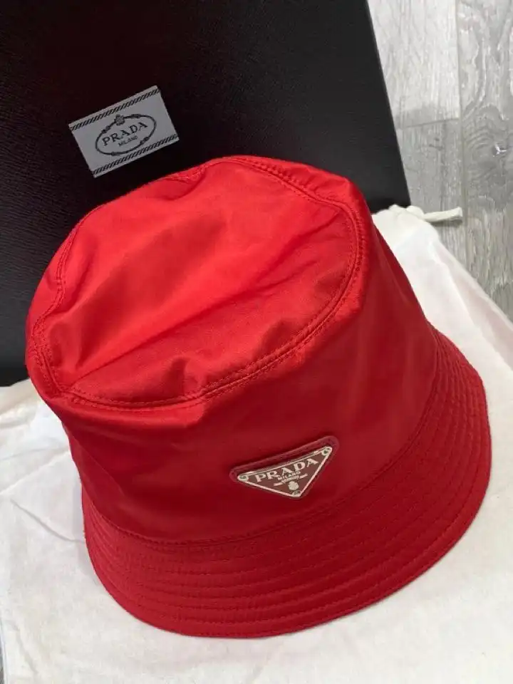 Rep PRADA Nylon Bucket Hat 0201