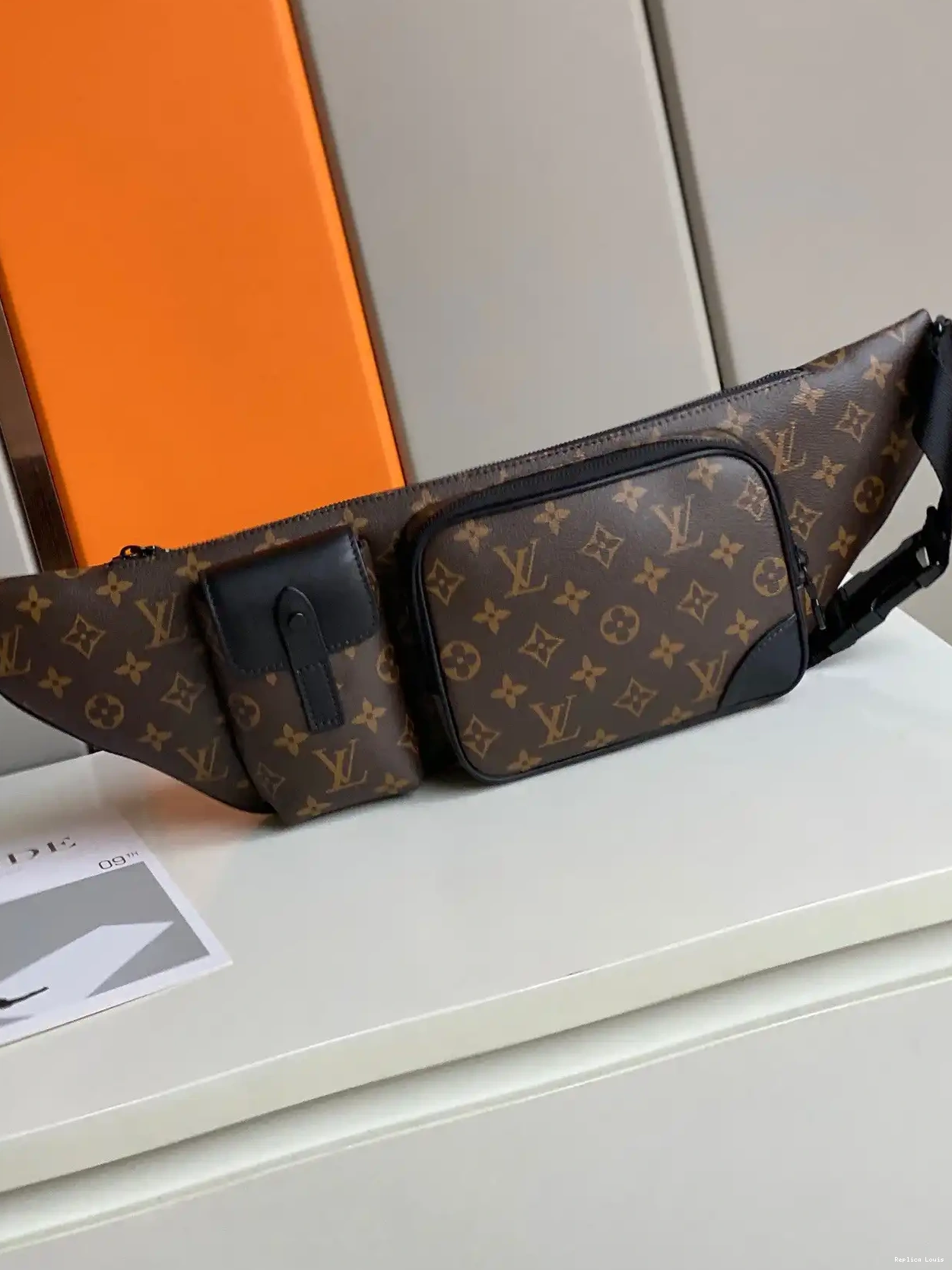 Cheap VUITTON BUMBAG CHRISTOPHER LOUIS 0225