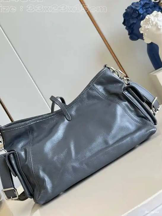 Rep 23x15cm -33.5 LOUIS x VUITTON CarryAll Cargo 0210