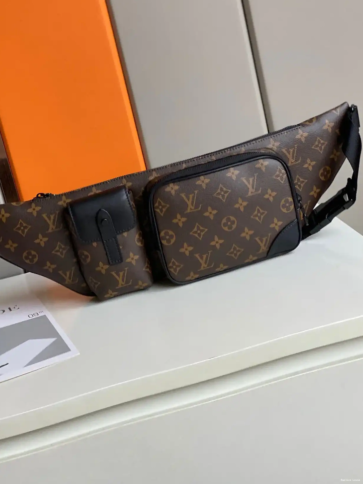 Cheap VUITTON BUMBAG CHRISTOPHER LOUIS 0225