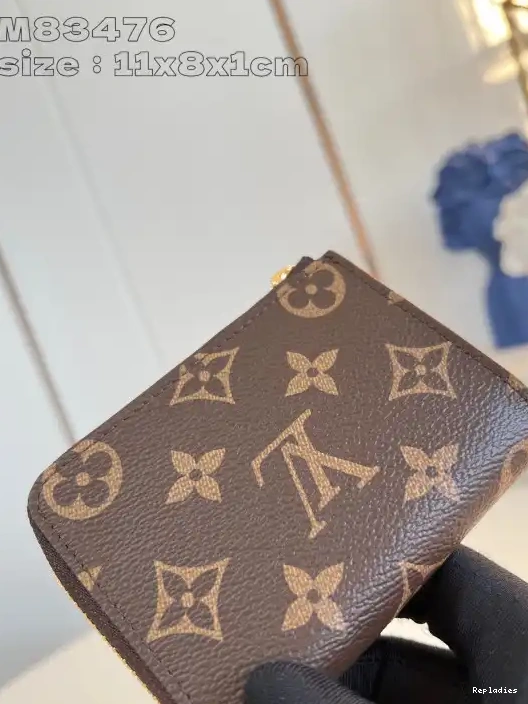 Rep Vuitton Wallet-11*8.5*1.5CM Noa Louis Compact 0214