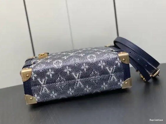 Rep SIDE LOUIS VUITTON TRUNK MM 0224