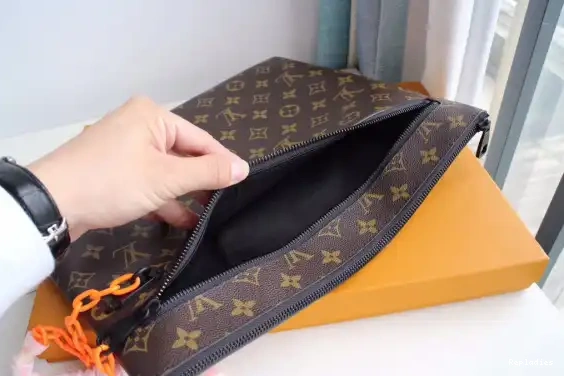 Rep CLUTCH LOUIS VUITTON 0219