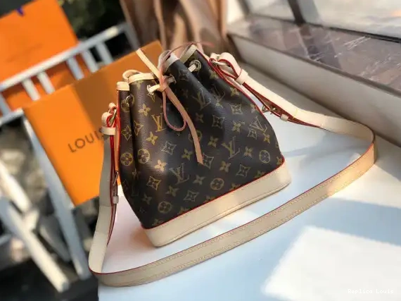 Rep BB NOE LOUIS VUITTON 0220