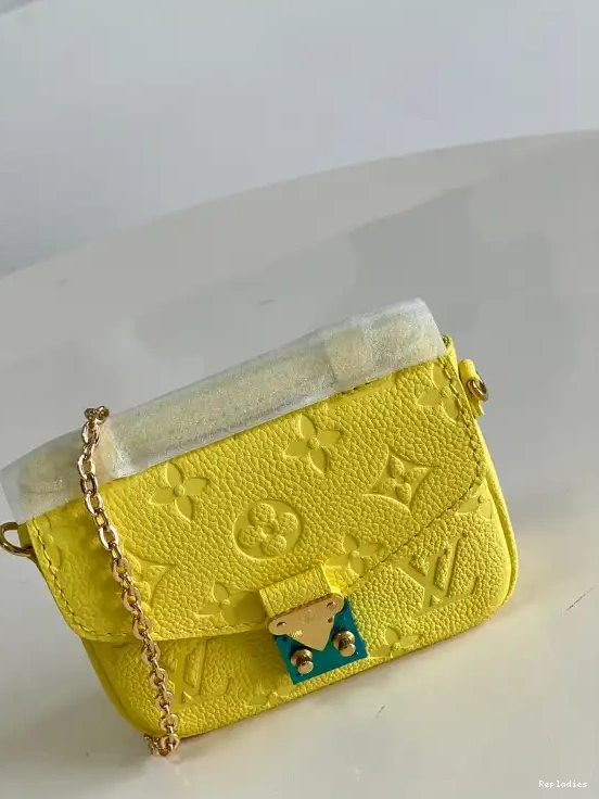 Rep Vuitton Louis MICRO METIS 0212