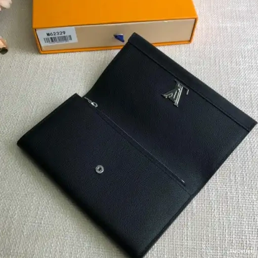 Cheap LOUIS VUITTON WALLET LOCKME 0212