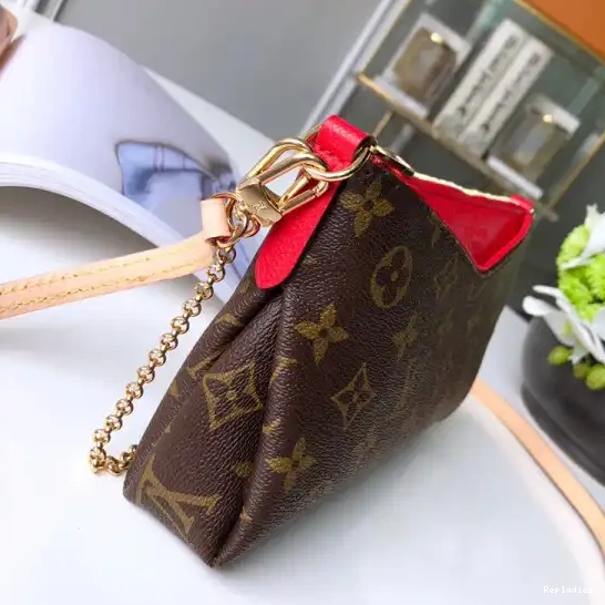 Rep CLUTCH Louis PALLAS Vuitton 0219