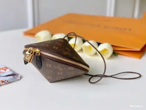 Rep VUITTON TOUPIE LOUIS 0212