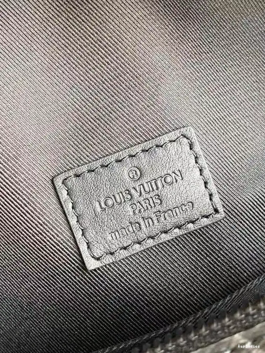 Rep TRUNK VUITTON SOFT LOUIS 0222