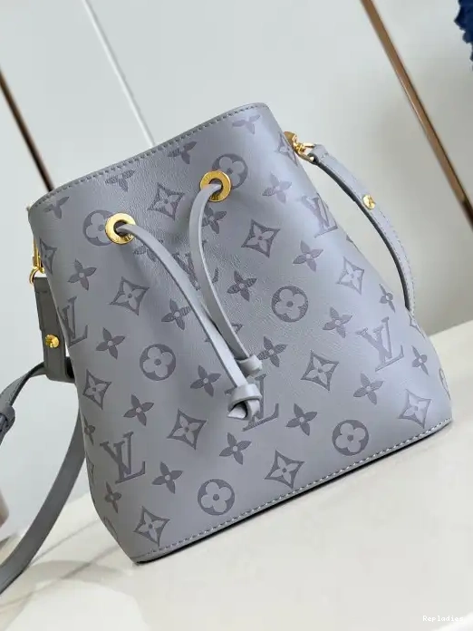 Cheap BB-20*20*13cm NÉONOÉ VUITTON LOUIS 0215