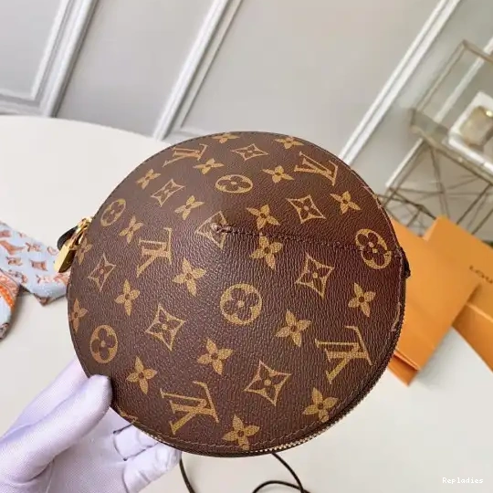 Rep VUITTON TOUPIE LOUIS 0212