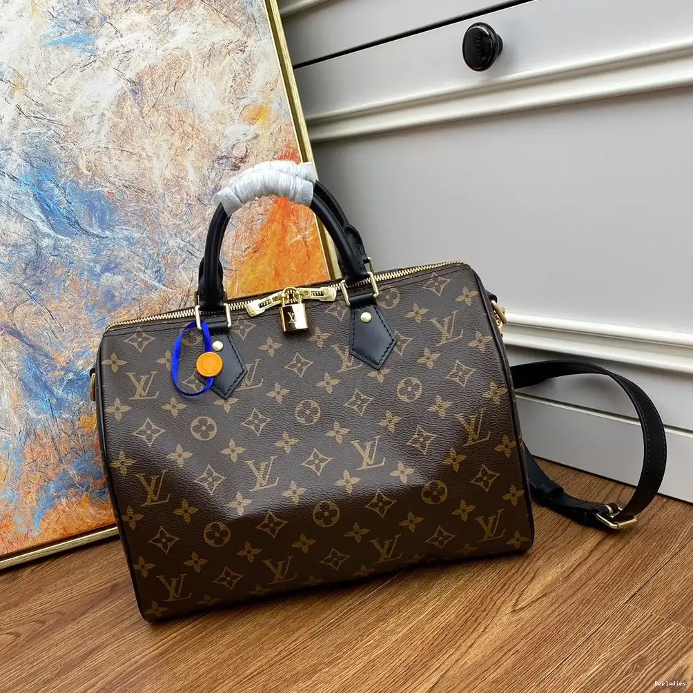 Cheap 30 LOUIS VUITTON SPEEDY BANDOULIERE 0213