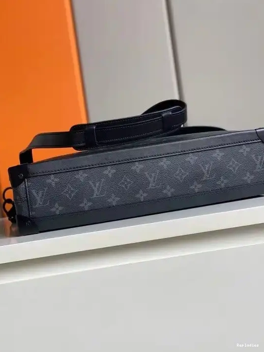 Rep TRUNK VUITTON SOFT LOUIS 0222