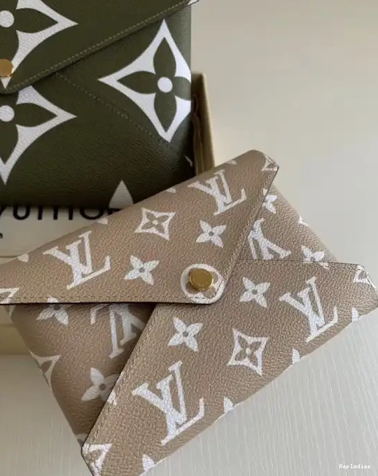 Rep VUITTON LOUIS KIRIGAMI POCHETTE 0221