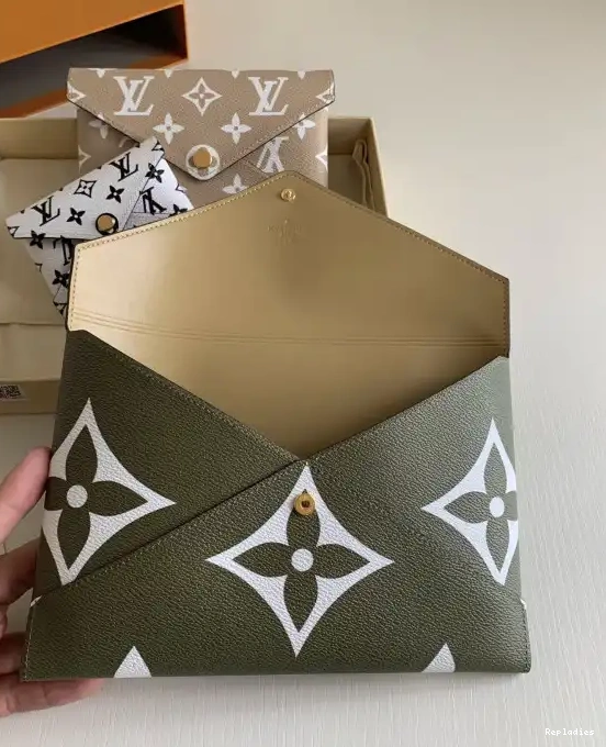 Rep VUITTON LOUIS KIRIGAMI POCHETTE 0221