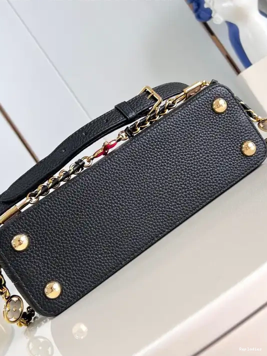 Rep VUITTON LOUIS BB-27*18*9CM CAPUCINES 0214