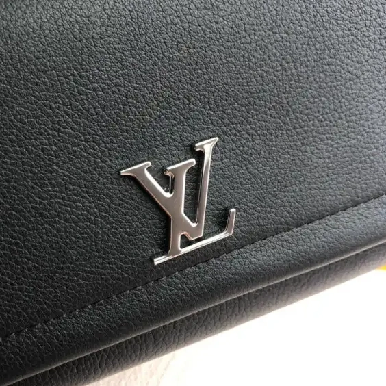 Rep VUITTON LOCKME LOUIS WALLET 0223