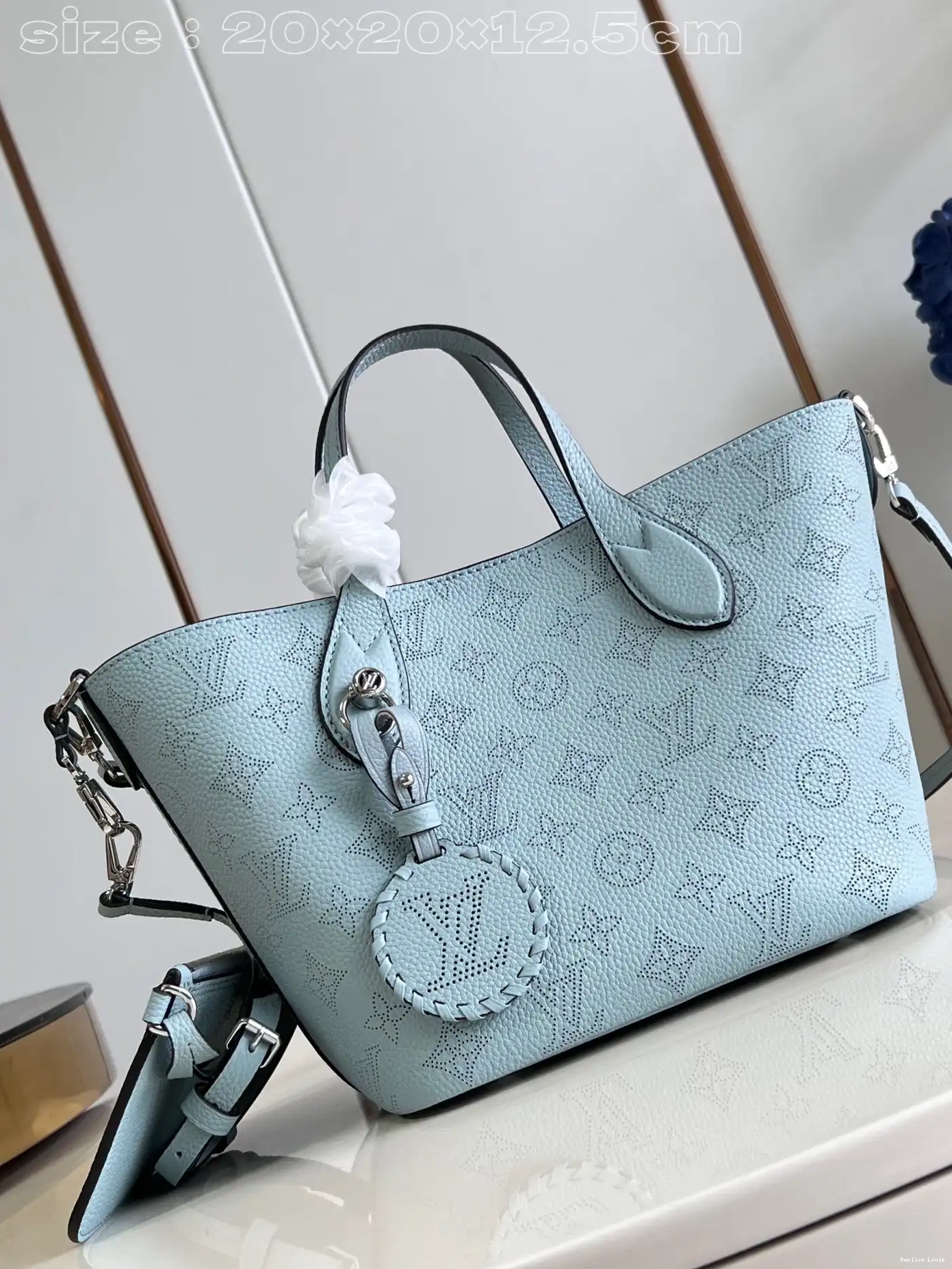 LOUIS VUITTON BLOSSOM PM 0310