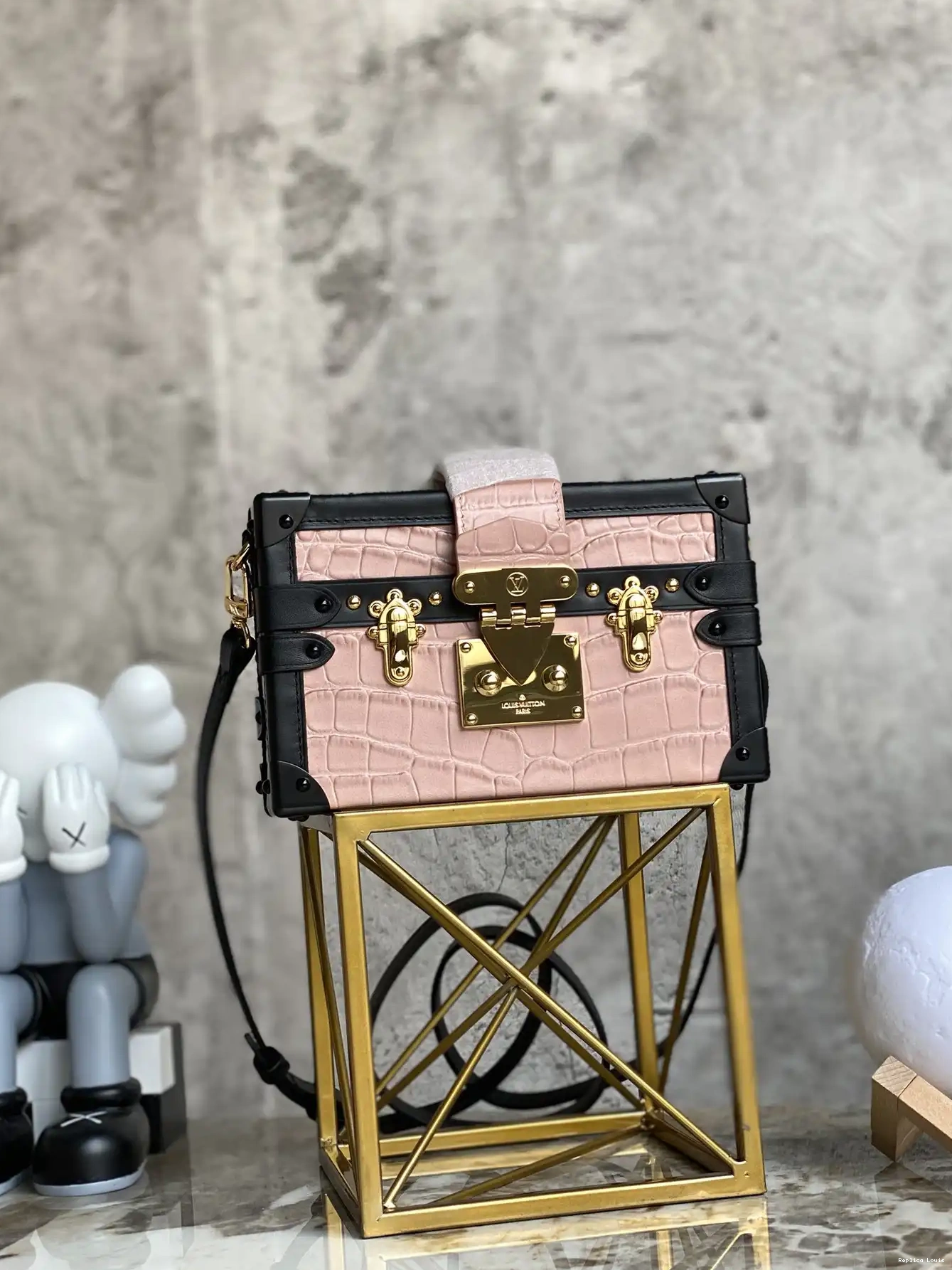 Rep VUITTON PETITE MALLE LOUIS 0311