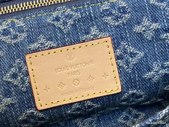 Cheap Pochette PM Louis Cosmétique Vuitton 0313